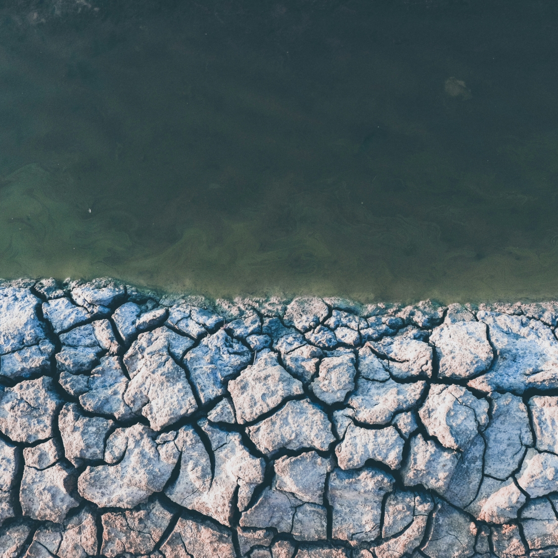 gena-okami-4ReQrJiLF_0-unsplash