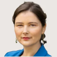 Editing Practitioner Headshots (1)